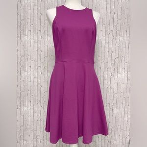 WHBM sleeveless purple/fuchsia colored dress with nice flare and pockets Sz. 12